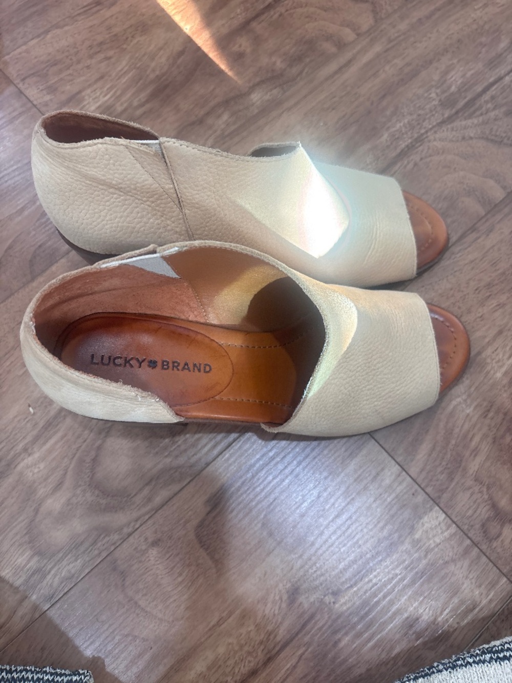 Lucky Brand Slingback Sandals Women 9.5 Cream Leather Open Toe Flats